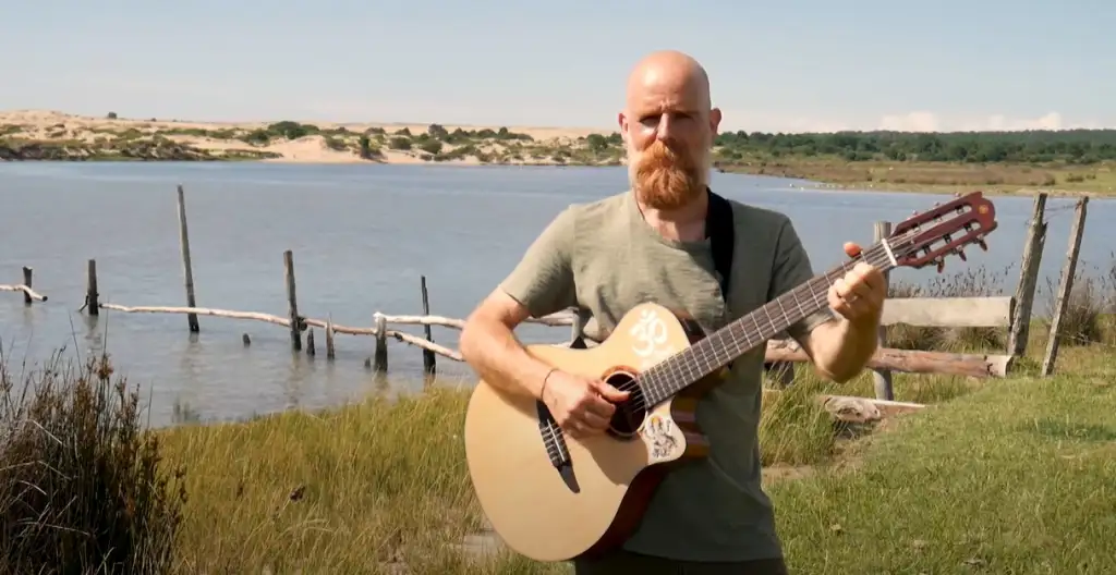 Diego Rossberg dará un show de música en Punta del Diablo