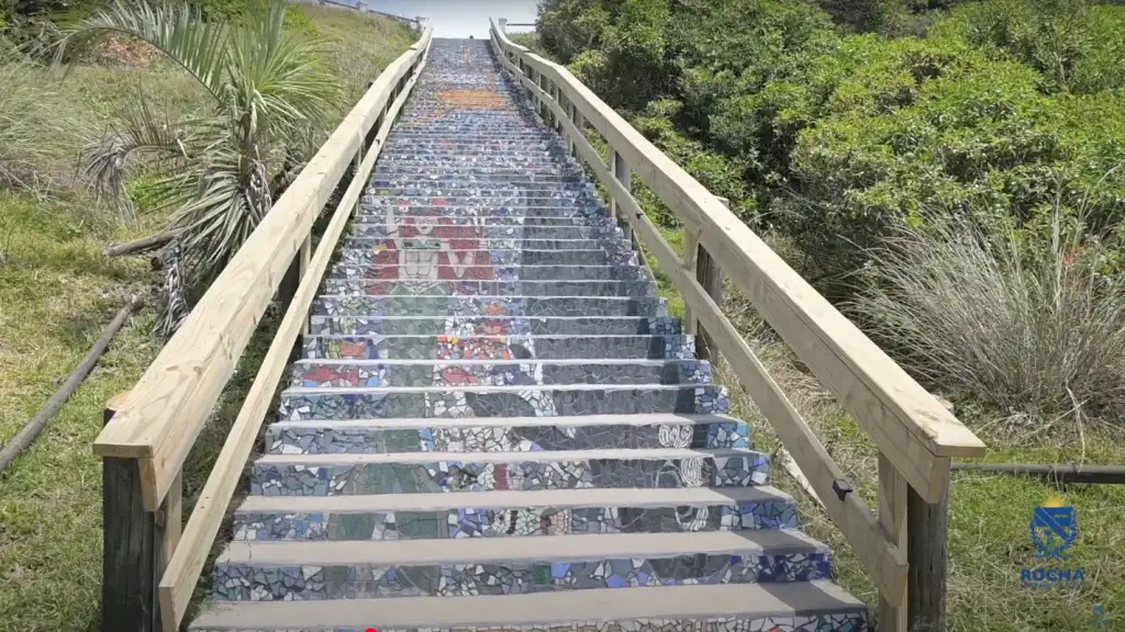 La escalera de La Pedrera: un rincón de arte y comunidad