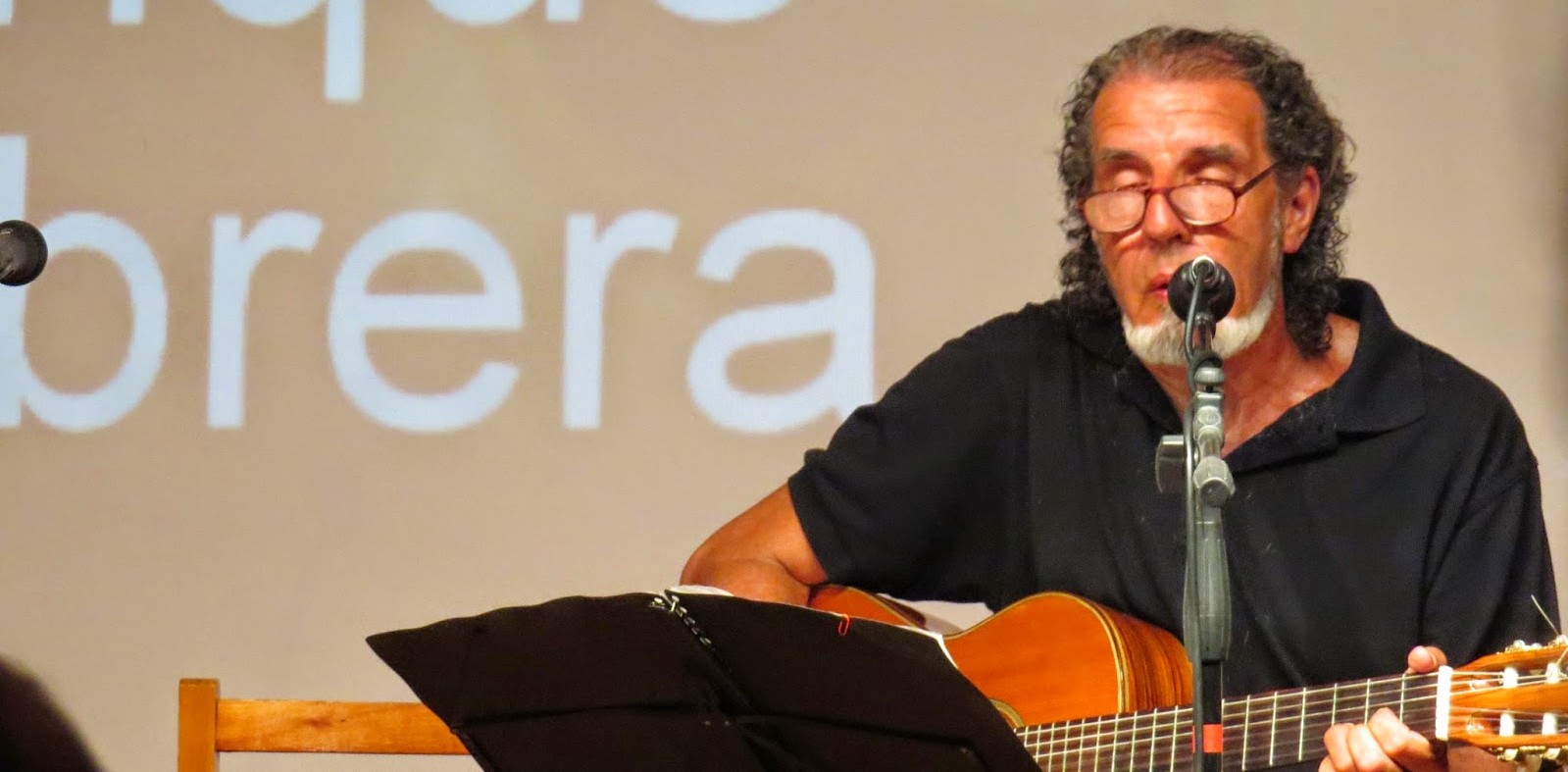 El músico Enrique Cabrera hoy en La Paloma!