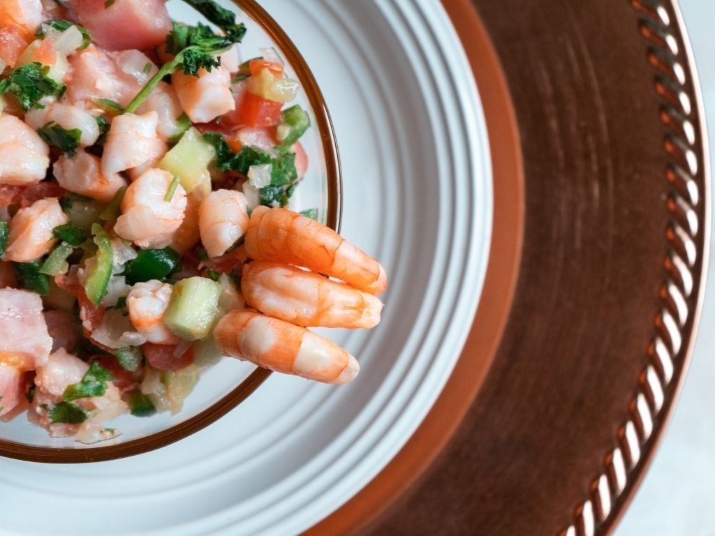 Brótola grille y un buen ceviche: dos recetas para cocinar en vacaciones