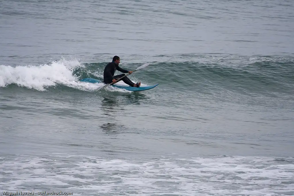 La Paloma recibe a los mejores atletas de Waveski y Kayak Surf
